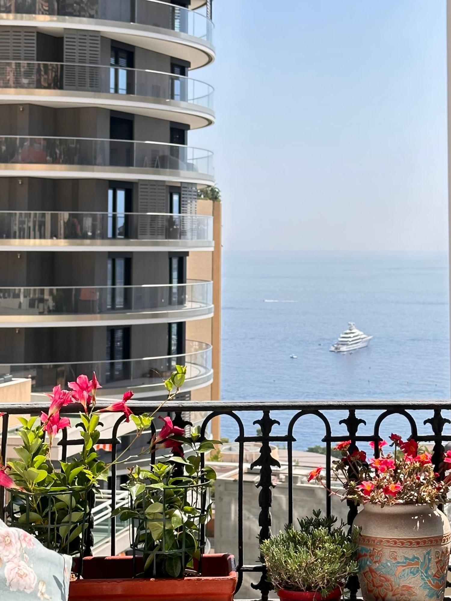 Monaco Border, 2 Bdr Luxury Apartment Sea View Beausoleil Exterior foto